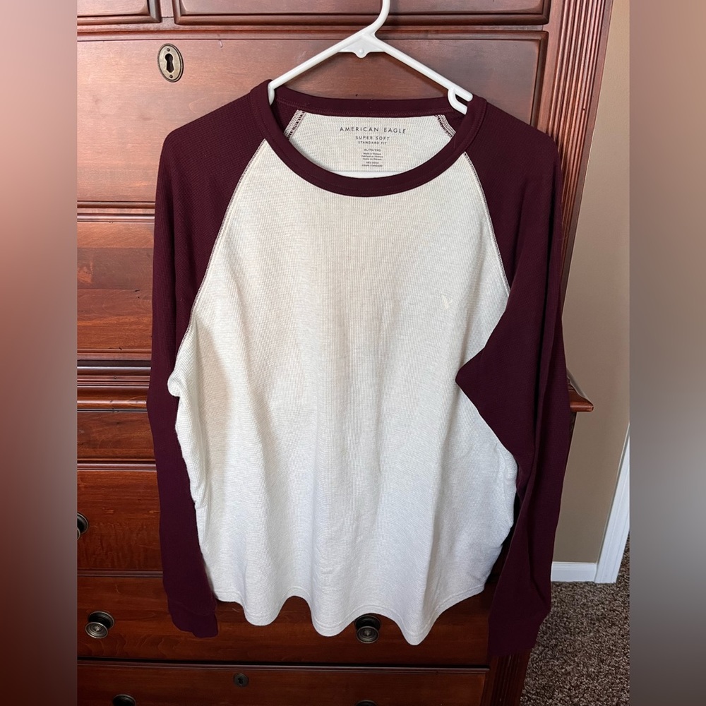 Men’s American Eagle thermal